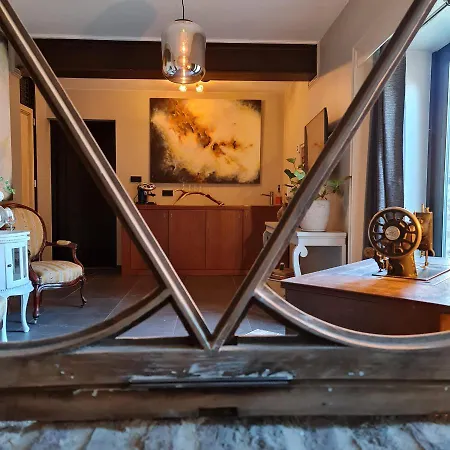 Bed & Breakfast Vet - *
