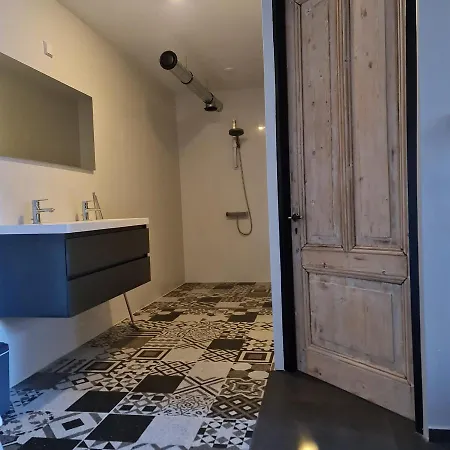 Vet - Bed & Breakfast Beek (Limburg)