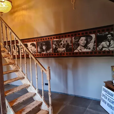 Bed & Breakfast Vet -