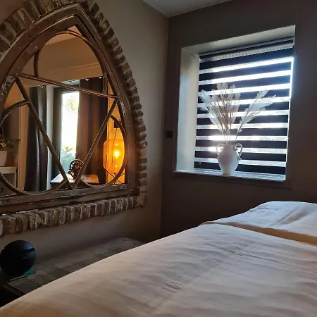 Bed & Breakfast Vet -