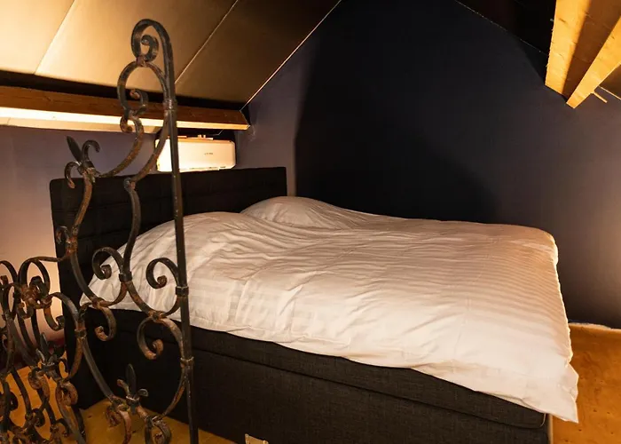 Vet - Bed & Breakfast 4*